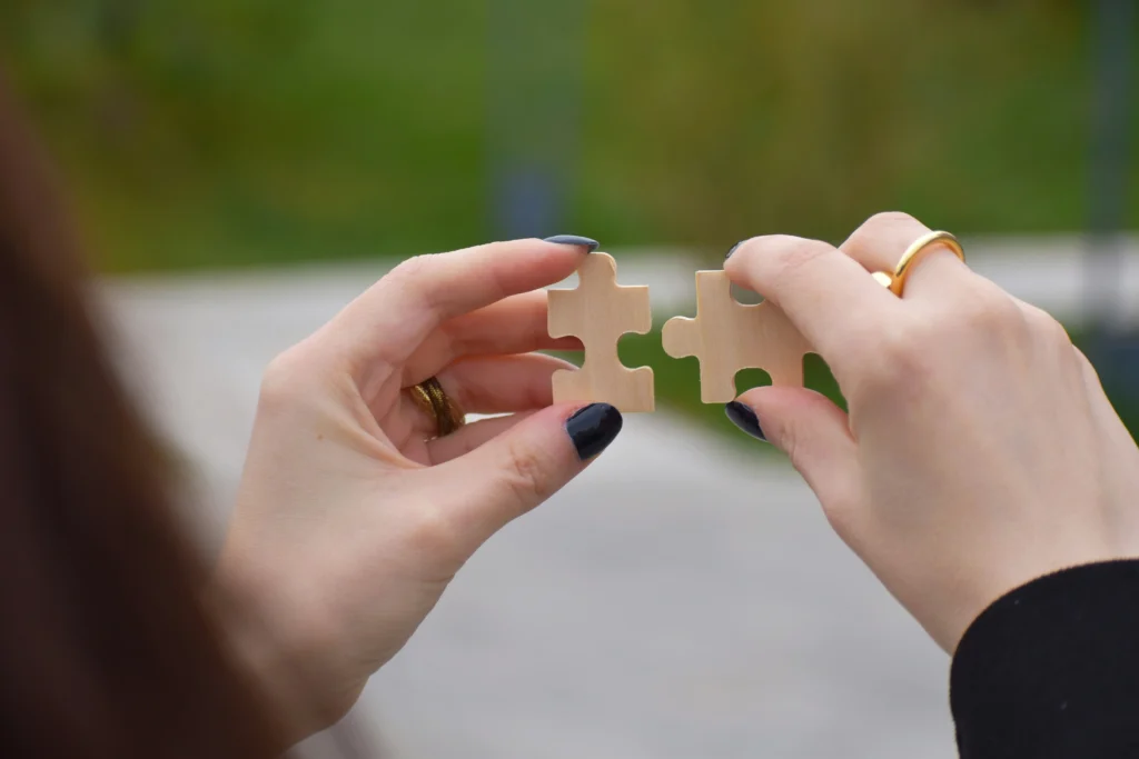 Puzzle piece icon representing teamwork